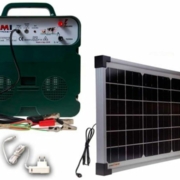ELECTRIFICATEUR PUISSANT POUR EMPECHER LES SANGLIERS DE RENTRER FONCTIONNE SUR BATTERIE SOLAIRE